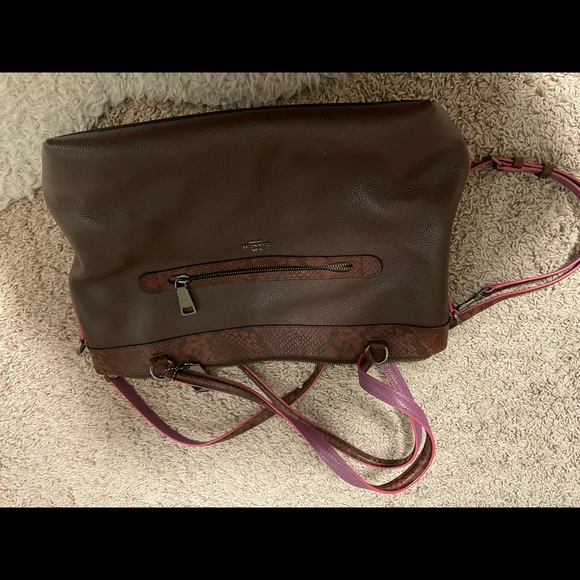 coach tote bag with strap - Picture 2 of 5